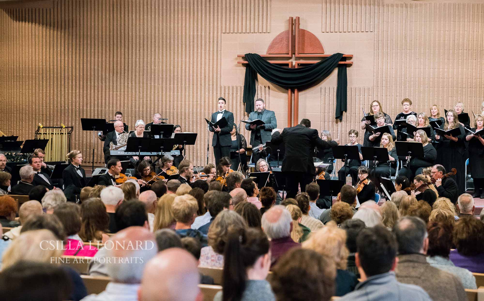 Grand junction photographer shows images of Good Friday concert (13)