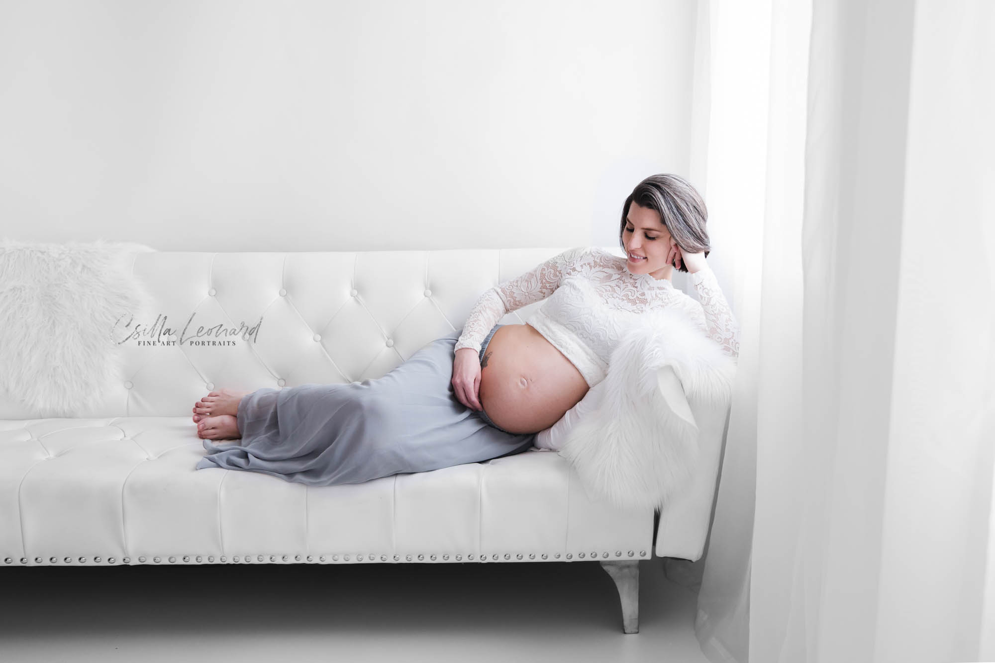 Modern Maternity Studio Photographer Fruita CO (15)